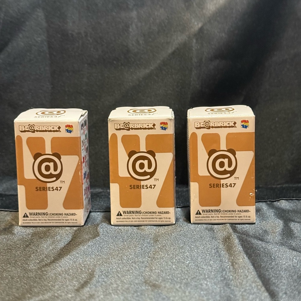3 UNOPENED Medicom Toy inc. BE@RBricks Series 47